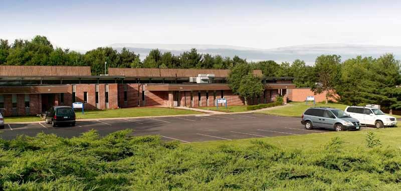 29-33 Village Ln, Wallingford, CT à vendre Photo principale- Image 1 de 7