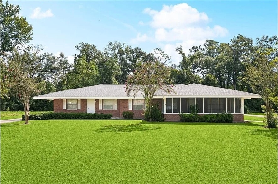 1100 N Oak St, Hammond, LA for sale - Primary Photo - Image 1 of 1
