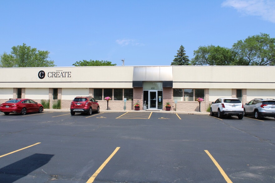 432 Prospect Ave, North Fond Du Lac, WI for sale - Building Photo - Image 3 of 36