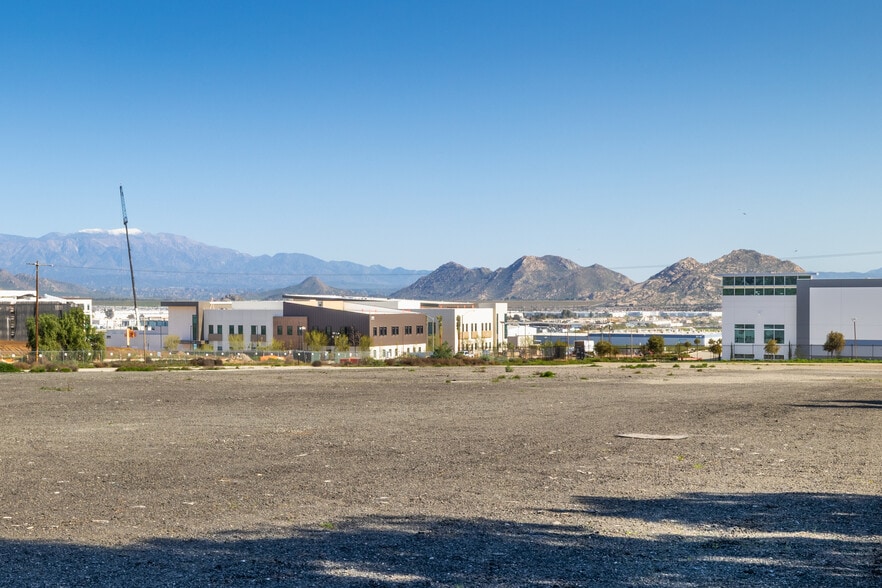Tobacco Road, Perris, CA for sale - Matterport 3D Scan - Image 3 of 23