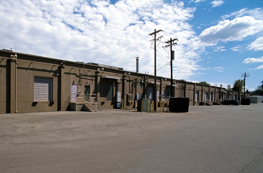 11325 Reed Hartman Hwy, Blue Ash, OH for lease - Building Photo - Image 2 of 7