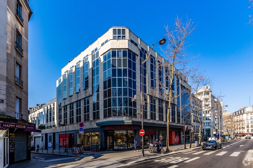 43-45 Avenue De Clichy, Paris à louer - Photo du bâtiment - Image 2 de 15