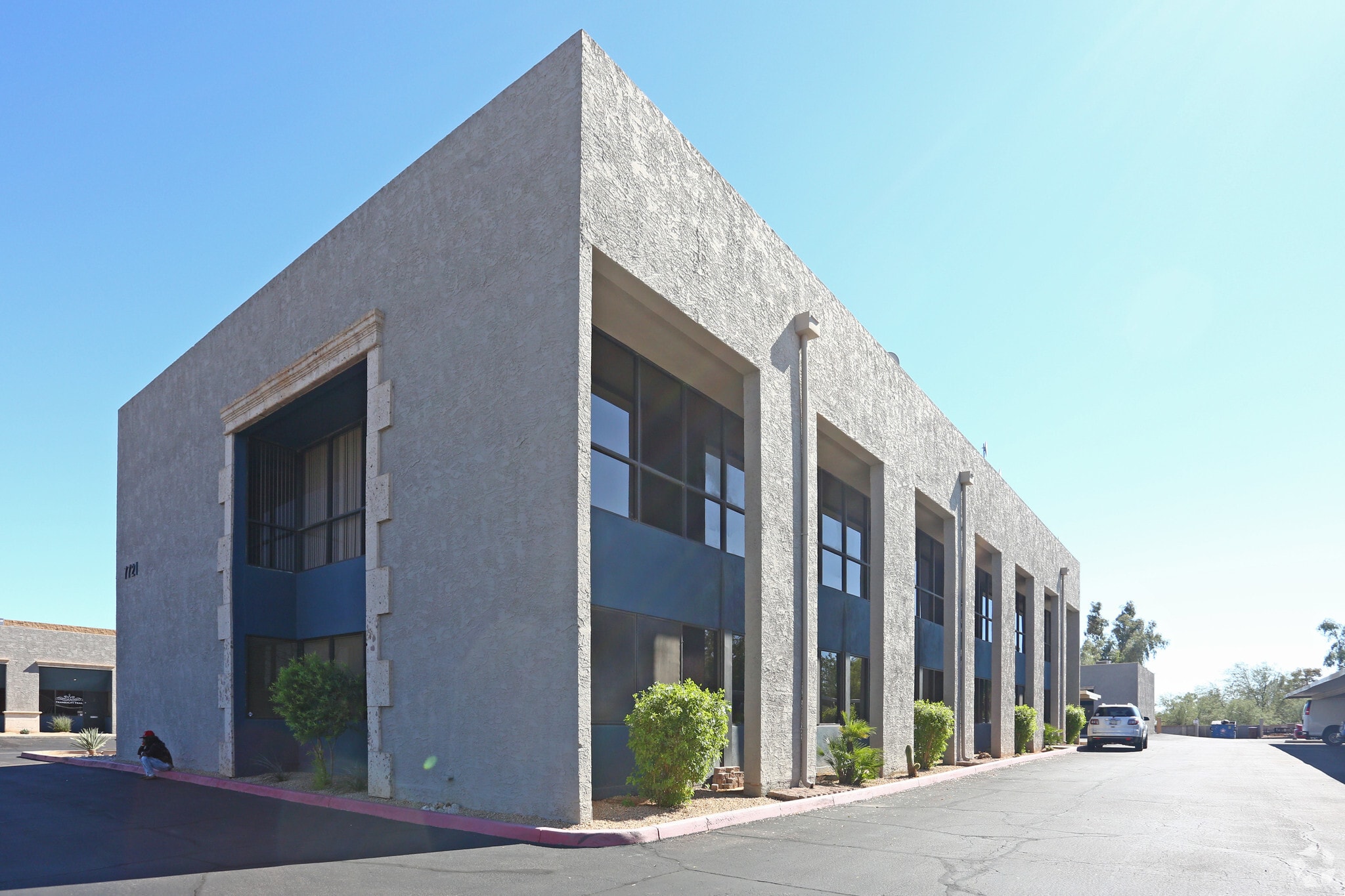 7721 E Gray Rd, Scottsdale, AZ for lease Building Photo- Image 1 of 19