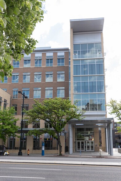 333 S State St, Salt Lake City, UT à louer - Photo du bâtiment - Image 3 de 9