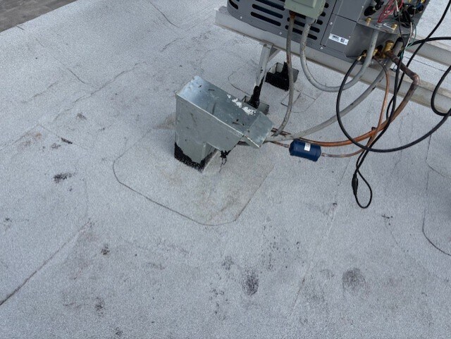 701 NW 7th Ter, Fort Lauderdale, FL à vendre - Photo du bâtiment - Image 2 de 4