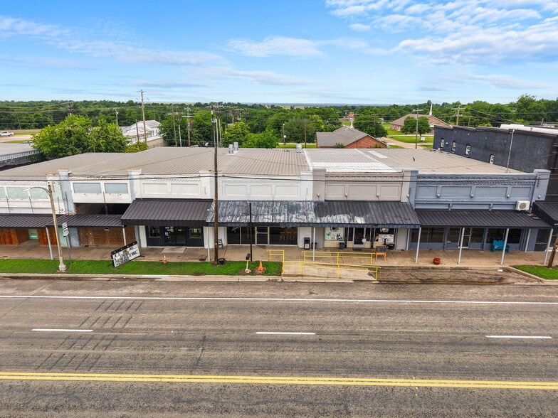 112 Gassaway ave, Lott, TX for sale - Aerial - Image 2 of 20