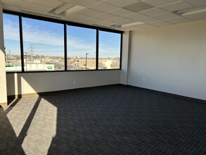 6500 Greenville Ave, Dallas, TX for lease Interior Photo- Image 2 of 14