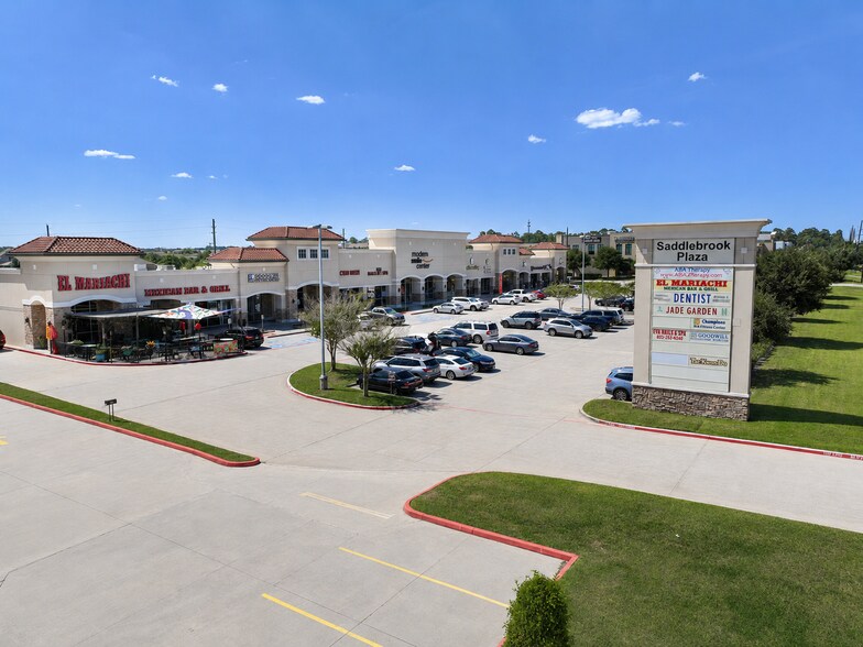 25201 Kuykendahl, Tomball, TX à louer - Photo du bâtiment - Image 1 de 7