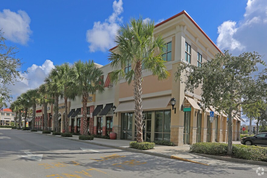 1775 N Congress Ave, Boynton Beach, FL à louer - Photo du bâtiment - Image 2 de 18