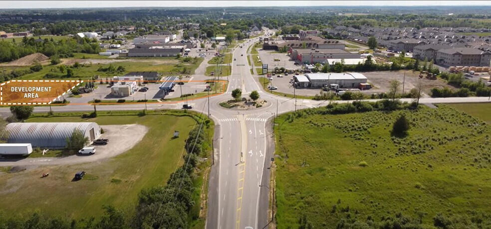 5525 Appleton Side Rd, Mississippi Mills, ON à louer - Photo du bâtiment - Image 2 de 3