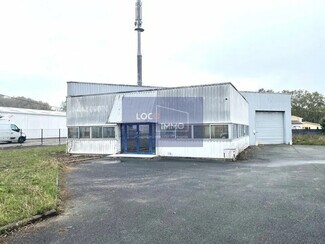 Plus de détails pour Local d'activités à louer