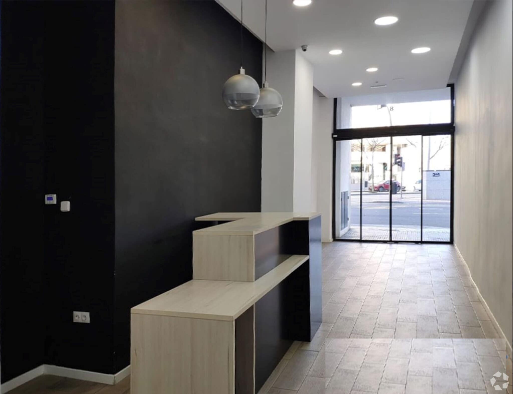 Calle de Cronos, 8, Madrid, Madrid for lease Interior Photo- Image 1 of 2