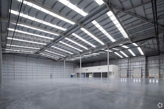 1-3 Test Ln, Southampton for lease Interior Photo- Image 1 of 22