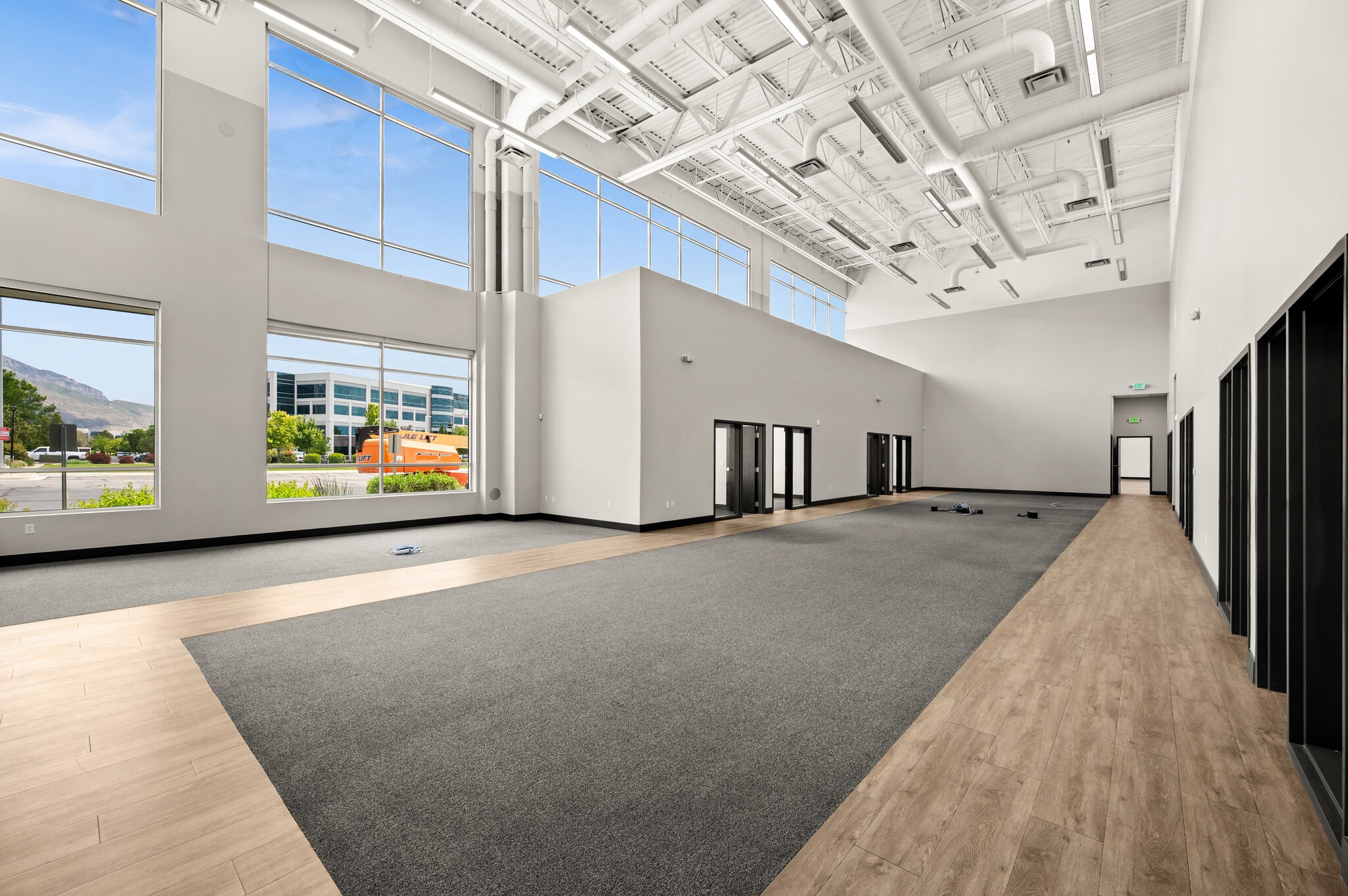 1226 S 630 E, American Fork, UT for lease Interior Photo- Image 1 of 11