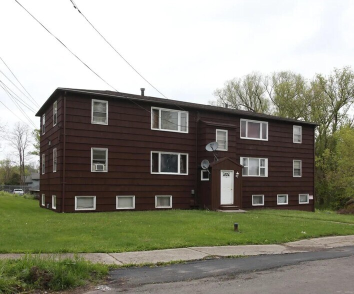 405 Fitch St, Syracuse, NY à vendre - Photo du bâtiment - Image 3 de 11