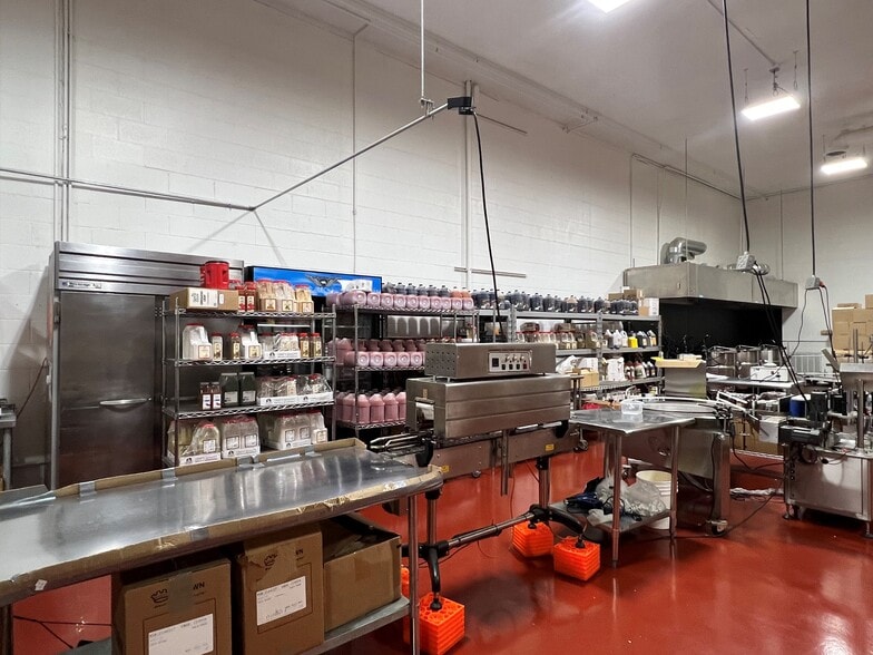 650 Brakke Dr, Hudson, WI à louer - Photo du bâtiment - Image 3 de 13