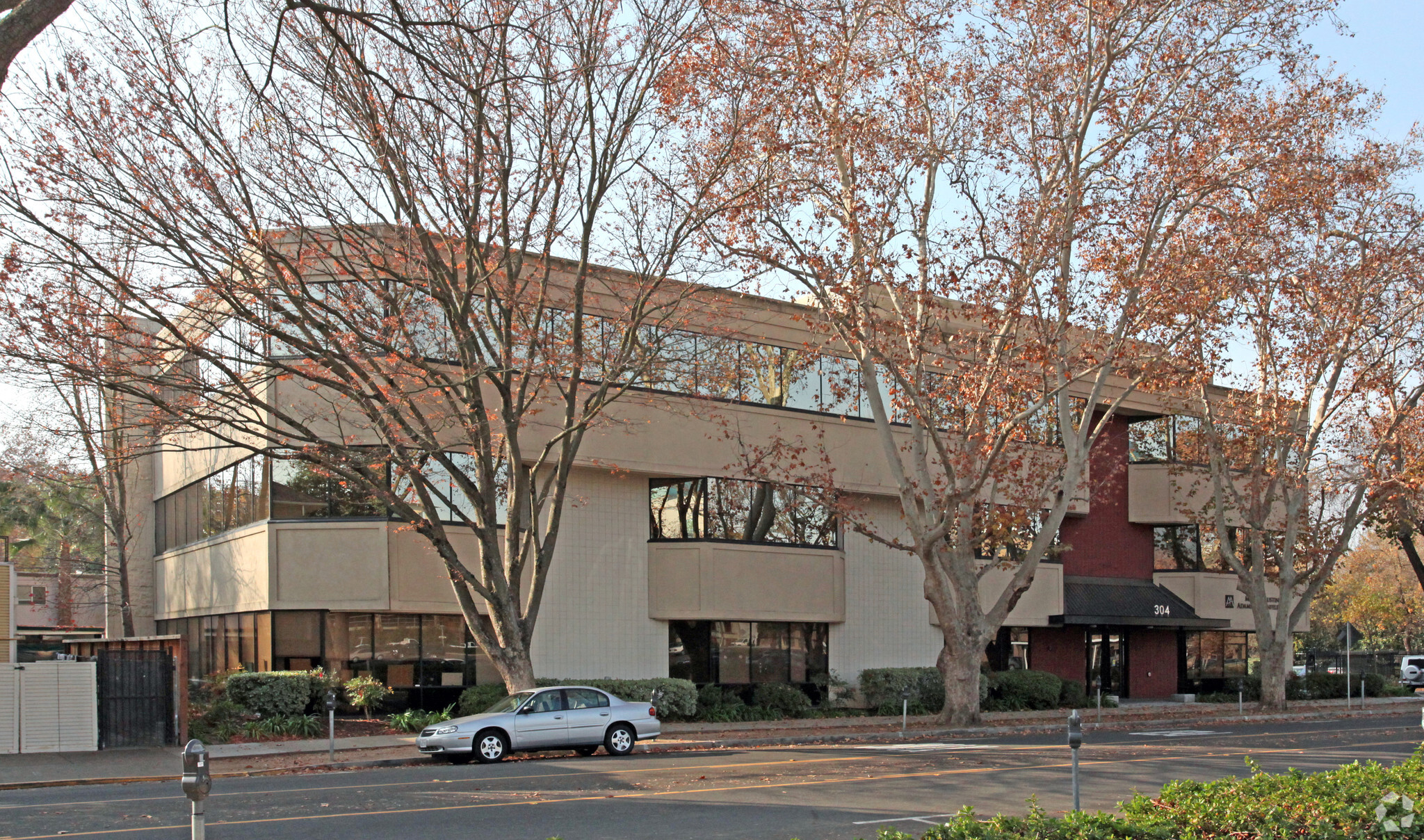 304 S St, Sacramento, CA for sale Primary Photo- Image 1 of 1