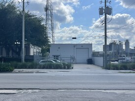 1319 S Division Ave, Orlando FL - Entrepôt