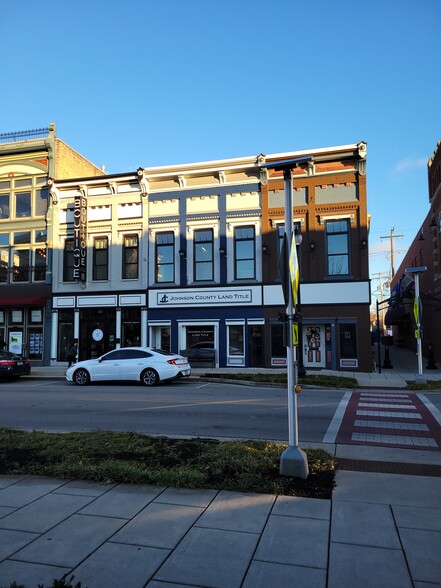 40 E Jefferson St, Franklin, IN for sale - Building Photo - Image 1 of 1