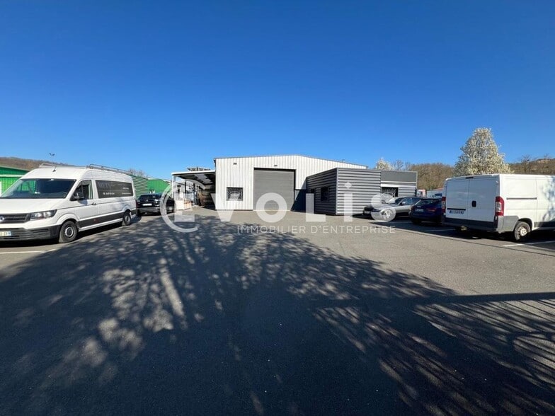 Industrial in VAL D'OINGT for sale - Building Photo - Image 2 of 15