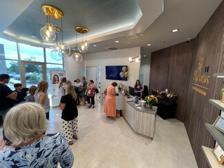 Plus de détails pour 14105 Ronald Reagan Blvd, Leander, TX - Commerce de détail à louer