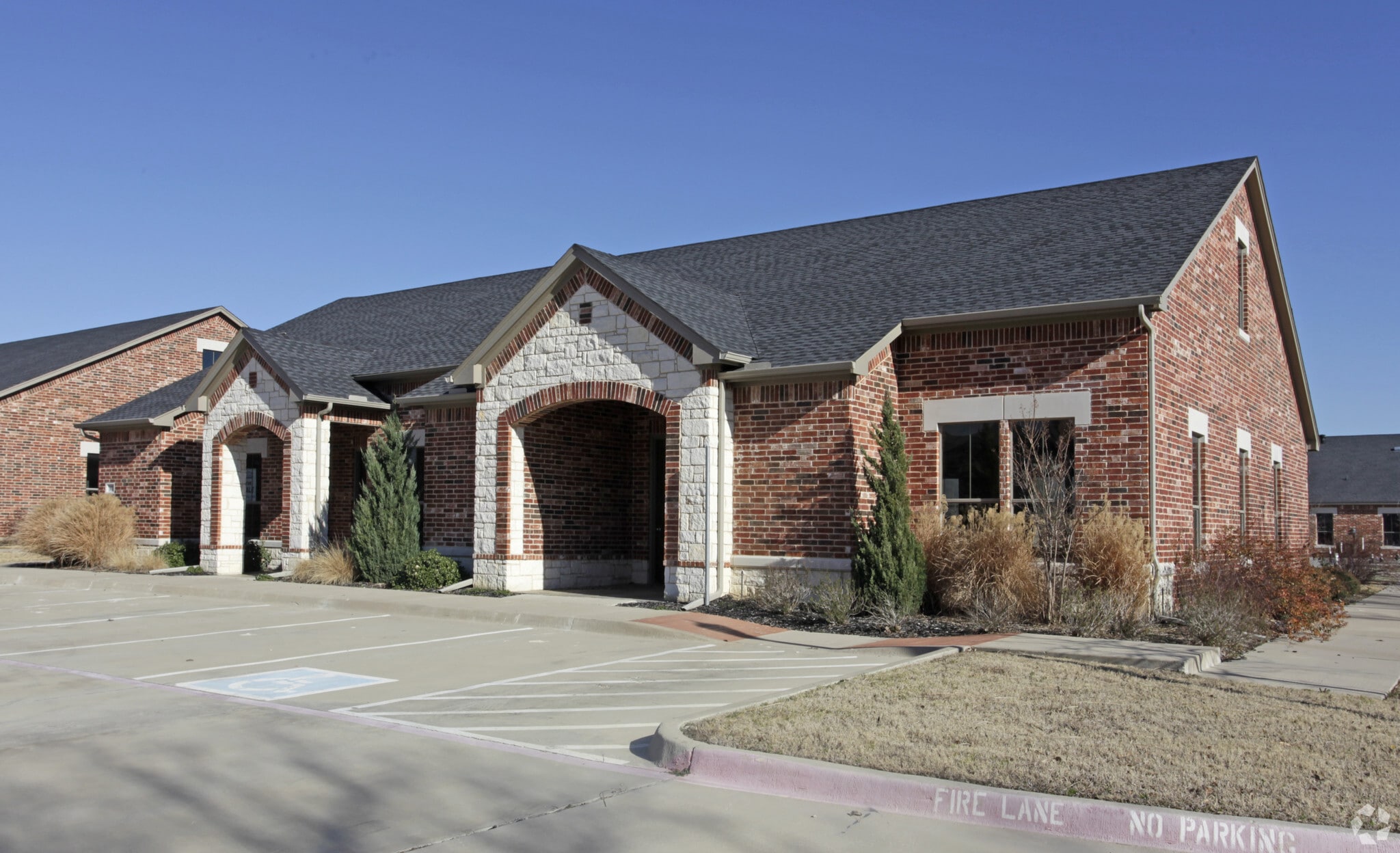3604 S Cooper St, Arlington, TX for lease Primary Photo- Image 1 of 13
