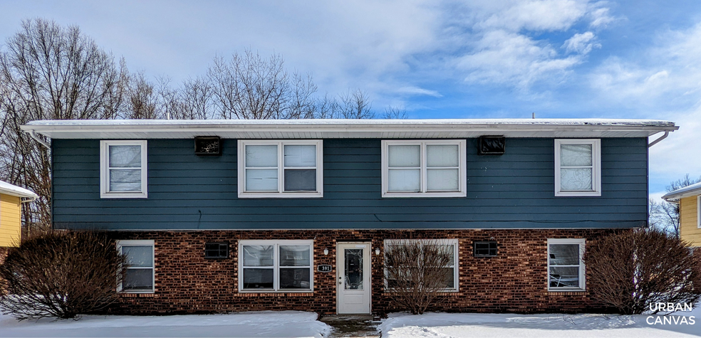 6021 Canden Ave, Portage, IN à vendre - Photo du bâtiment - Image 3 de 14