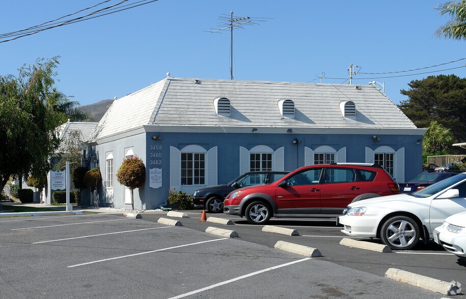 3458-3462 Loma Vista Rd, Ventura, CA à vendre - Photo du bâtiment - Image 2 de 2