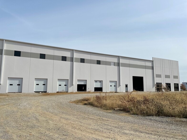 11200 Industrial Park Dr, Elberfeld, IN for sale - Building Photo - Image 3 of 12