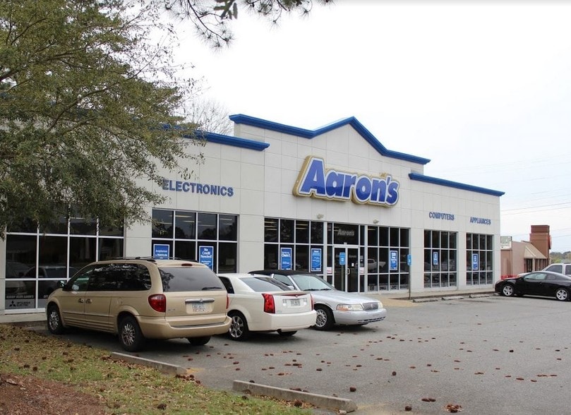 355 Veterans Pky S, Moultrie, GA for sale - Building Photo - Image 2 of 3