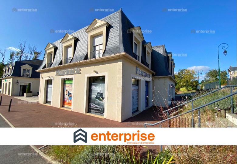 Office in Vineuil-Saint-Firmin for sale Building Photo- Image 1 of 8