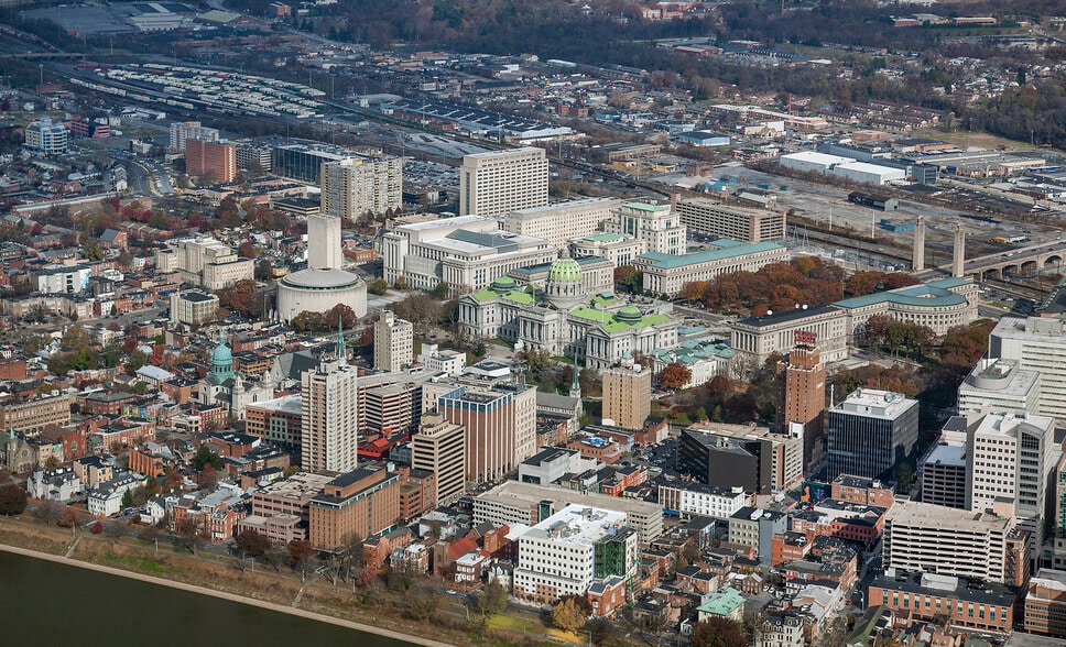 1011 Mumma Rd, Wormleysburg, PA for lease - Building Photo - Image 3 of 4