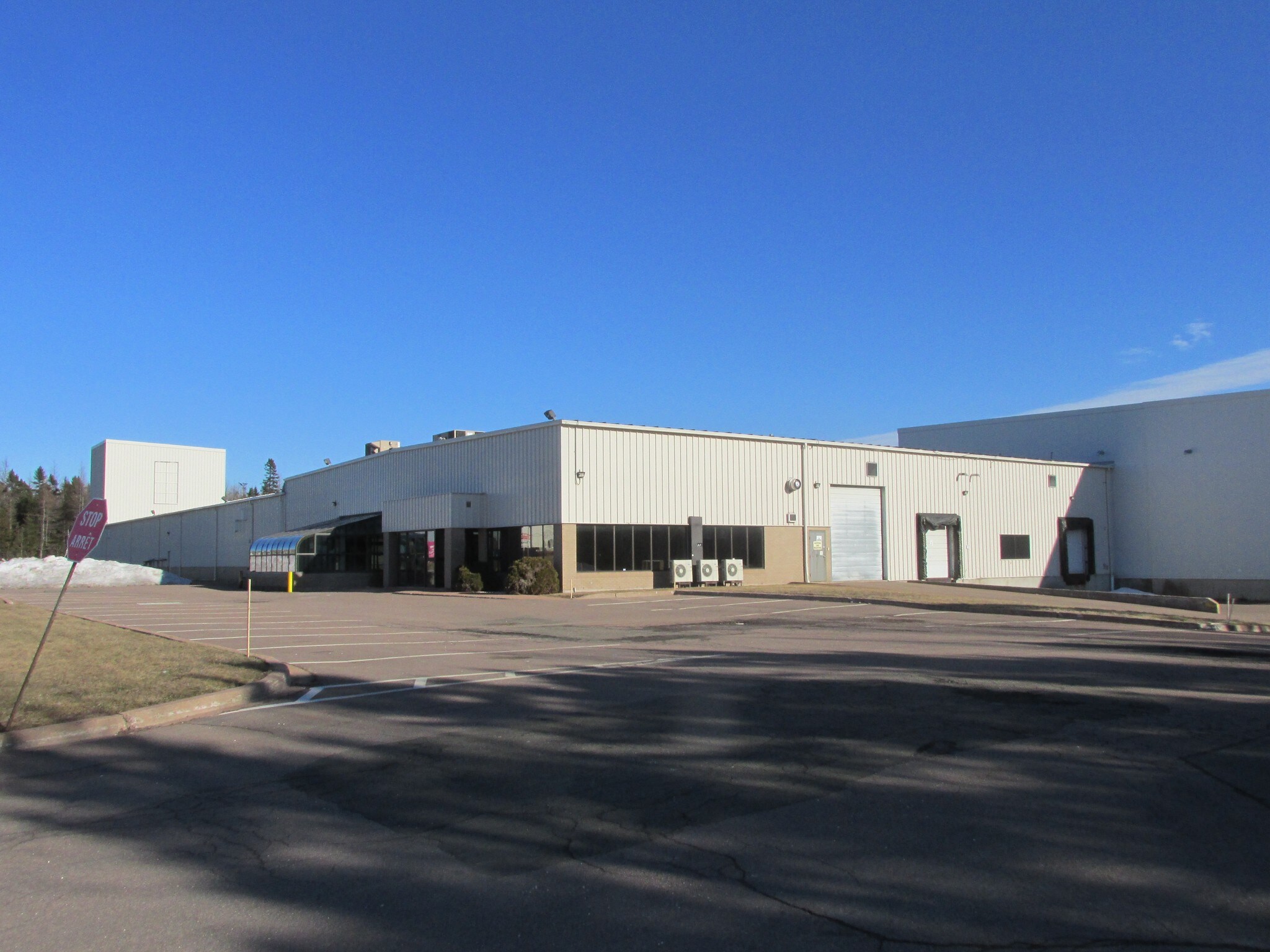 140 Commerce St, Moncton, NB for sale Primary Photo- Image 1 of 1