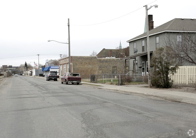 2104 4th Ave S, Minneapolis, MN à vendre - Photo du bâtiment - Image 1 de 5