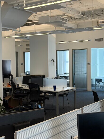 52 Vanderbilt Ave, New York, NY à louer - Photo du bâtiment - Image 3 de 6