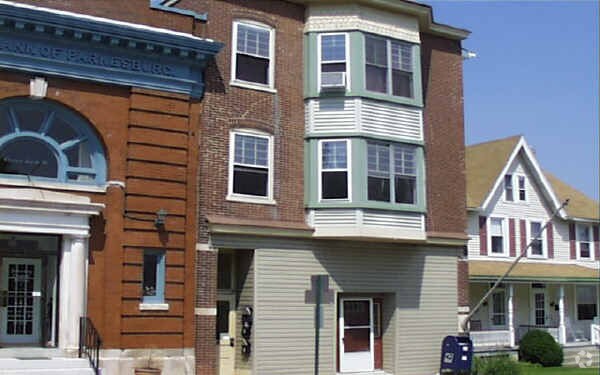 441 W 1st Ave, Parkesburg, PA à vendre - Photo principale - Image 1 de 4