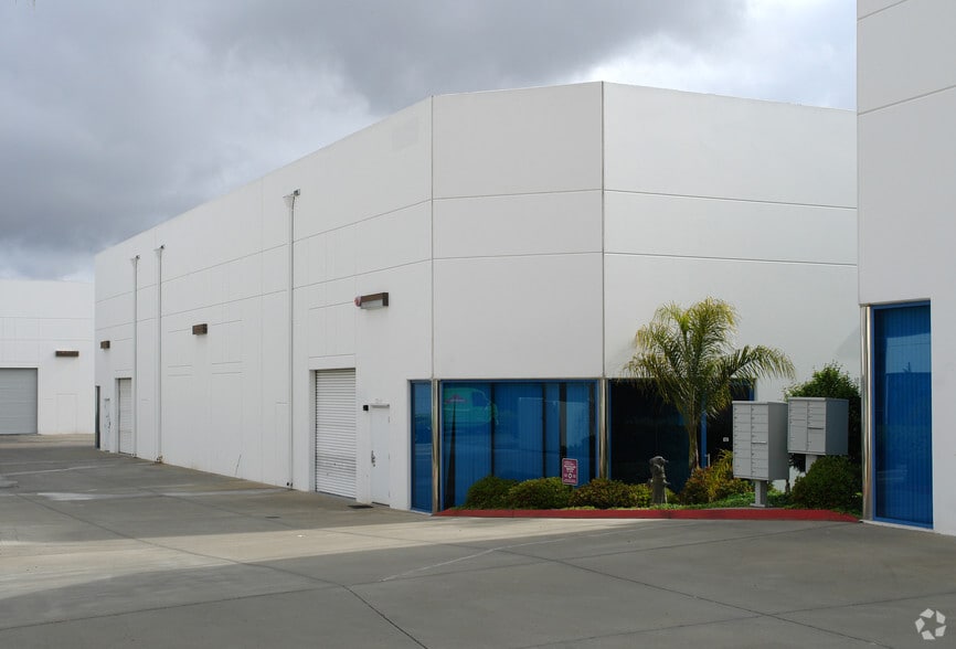 12840 Danielson Ct, Poway, CA for lease - Building Photo - Image 3 of 3