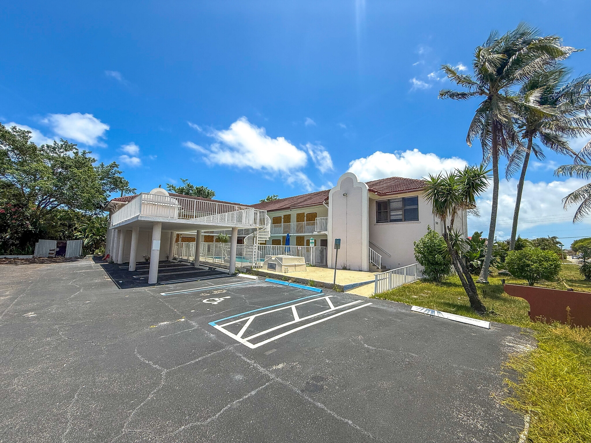 1528 S Federal Hwy, Lake Worth, FL à vendre Photo du bâtiment- Image 1 de 11