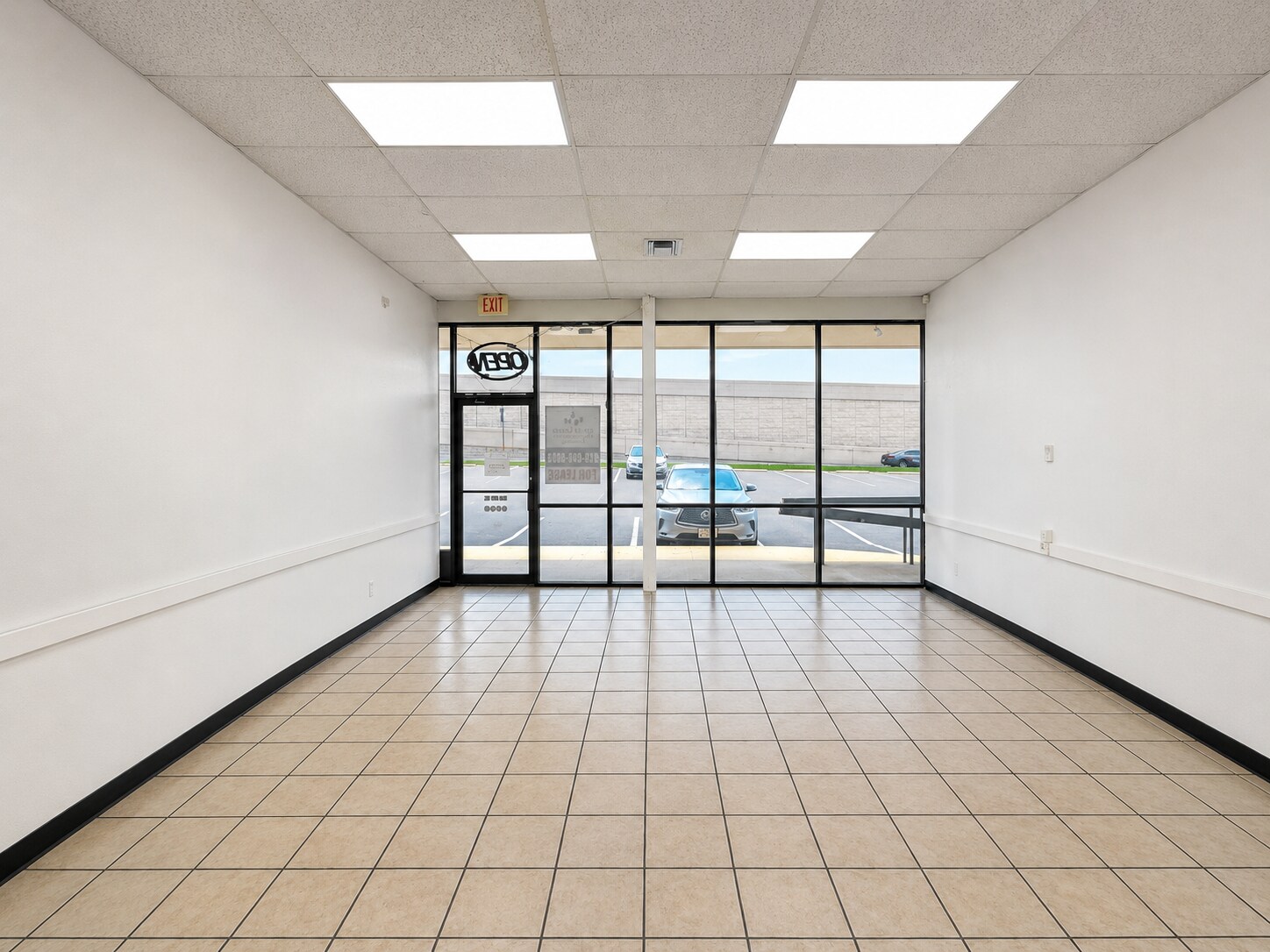 6407-6413 NW Loop 410, San Antonio, TX for lease Interior Photo- Image 1 of 2