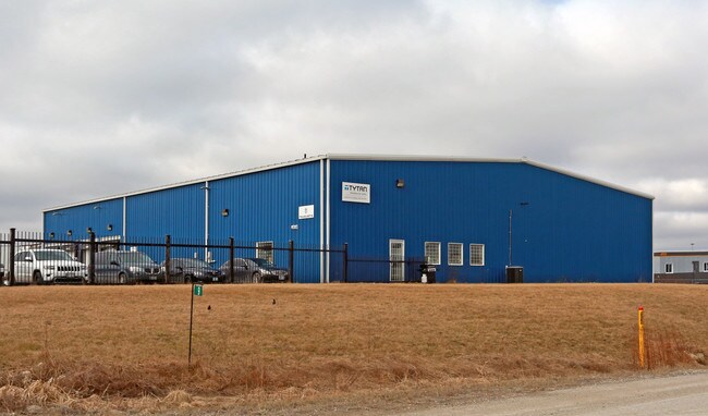 Plus de détails pour 9 Winer Rd, Puslinch, ON - Industriel à vendre