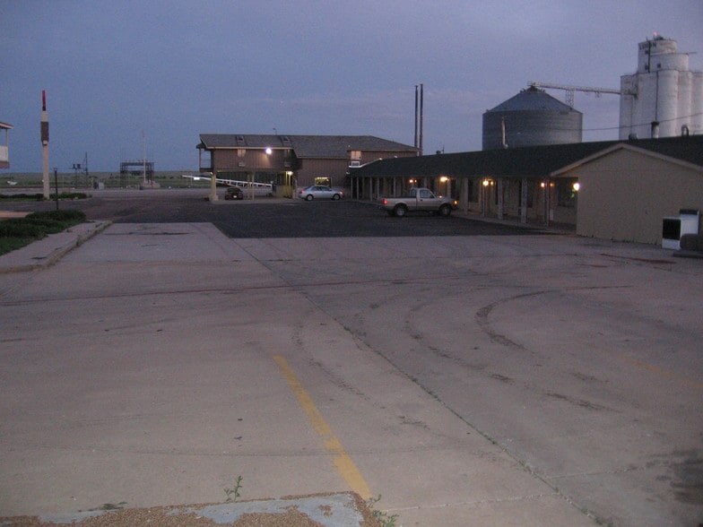 158 E Main St, Limon, CO à vendre - Photo du bâtiment - Image 2 de 3