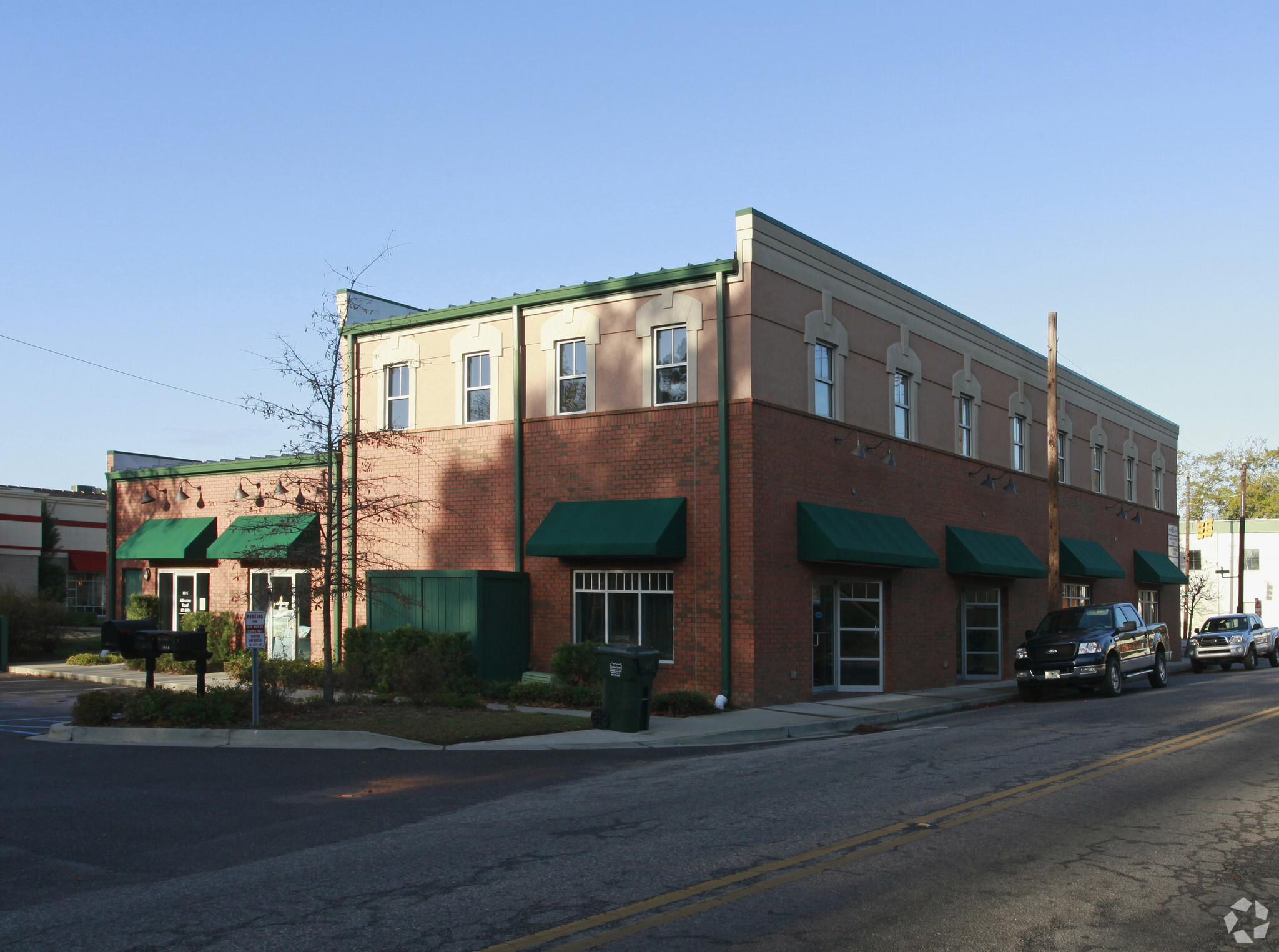 141 N Main St, Summerville, SC for sale Primary Photo- Image 1 of 1