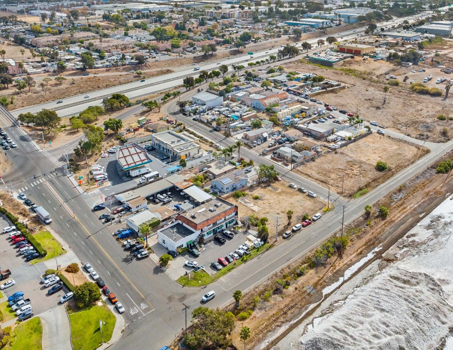 1500 Bay Blvd, Chula Vista, CA à vendre Photo du bâtiment- Image 1 de 7