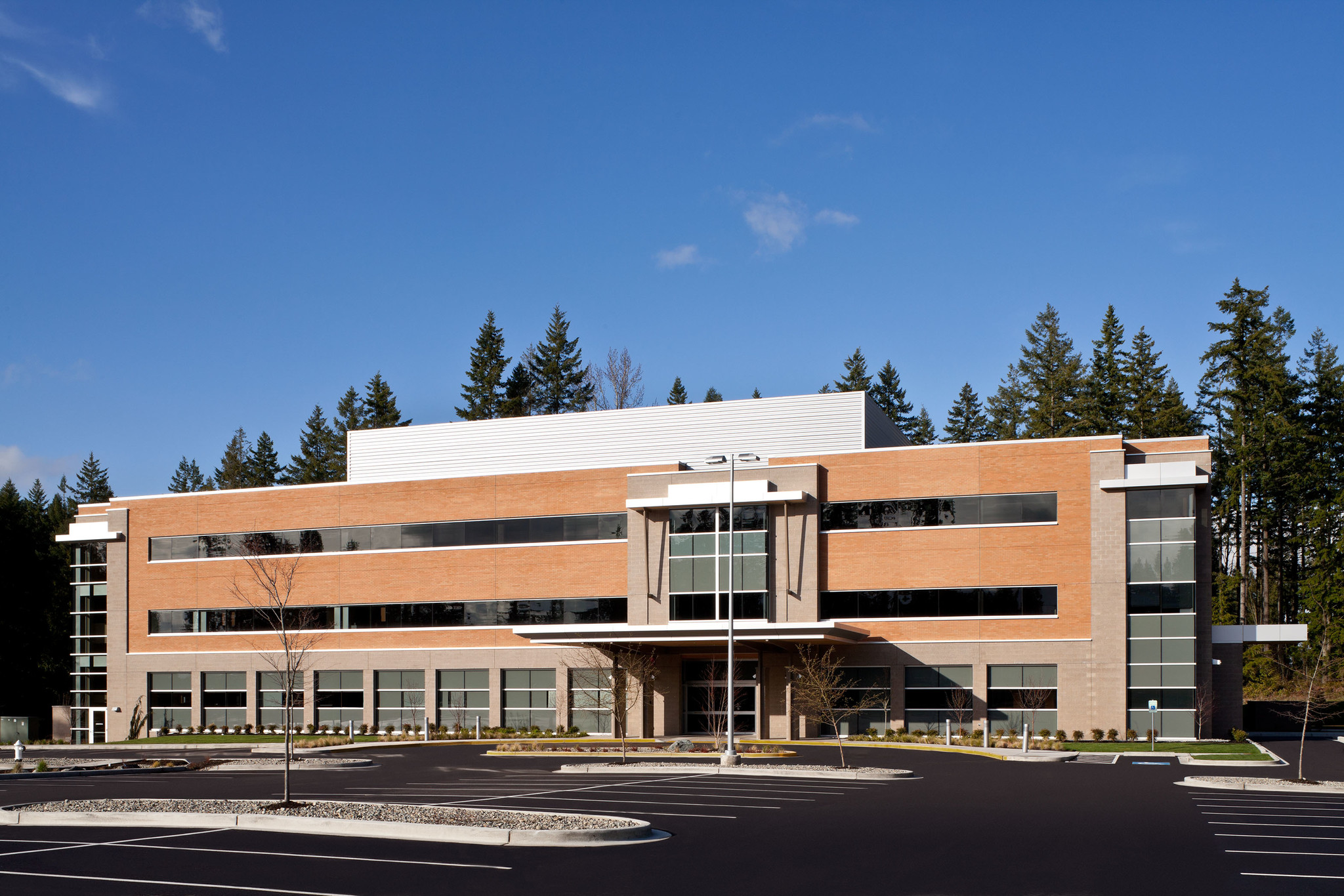 10004 204th Ave E, Bonney Lake, WA for sale Primary Photo- Image 1 of 1