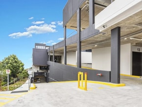 7 Rodborough Rd, Frenchs Forest for lease Building Photo- Image 2 of 5