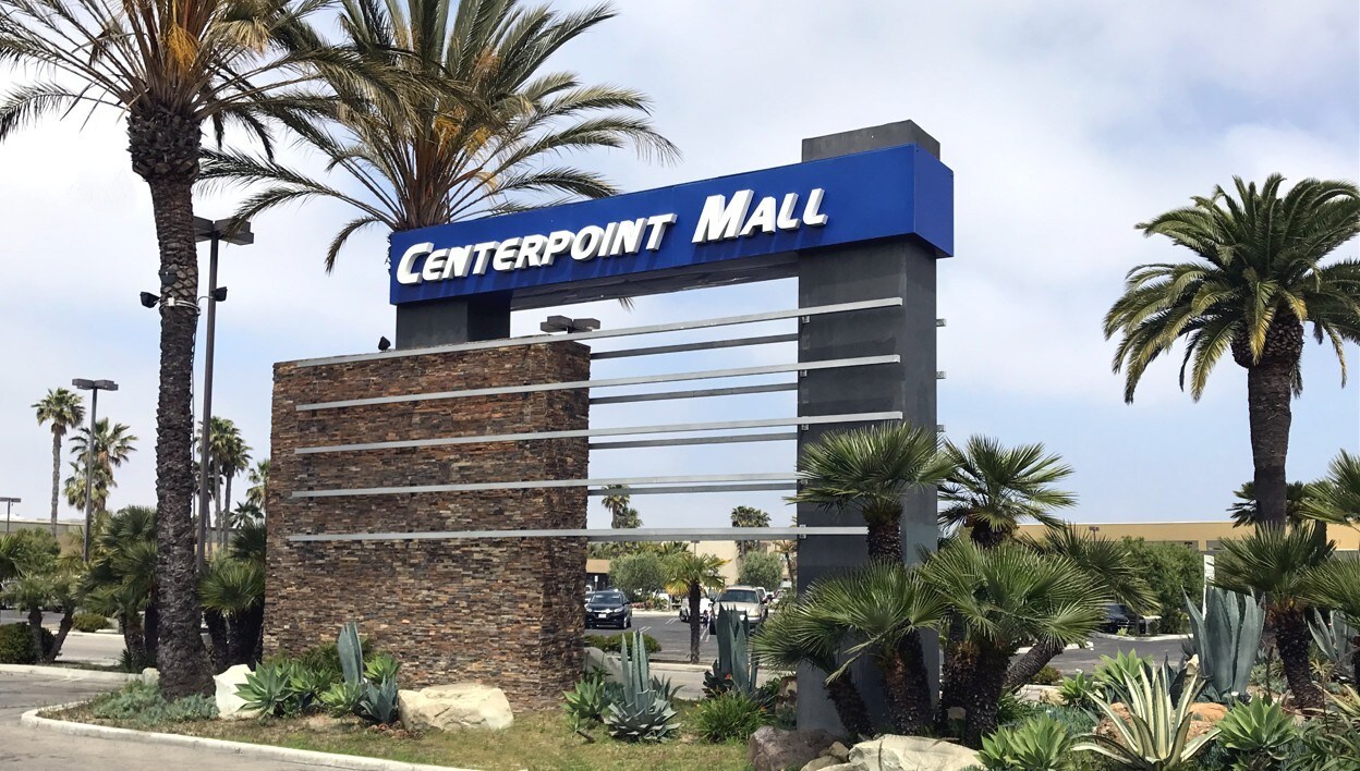 2401-2699 Saviers Rd, Oxnard, CA for lease Primary Photo- Image 1 of 15