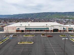 2330 Nez Perce Dr, Lewiston, ID for lease Interior Photo- Image 1 of 2
