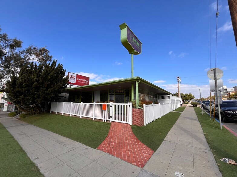 2144 El Cajon Blvd, San Diego, CA à vendre - Photo du bâtiment - Image 2 de 8