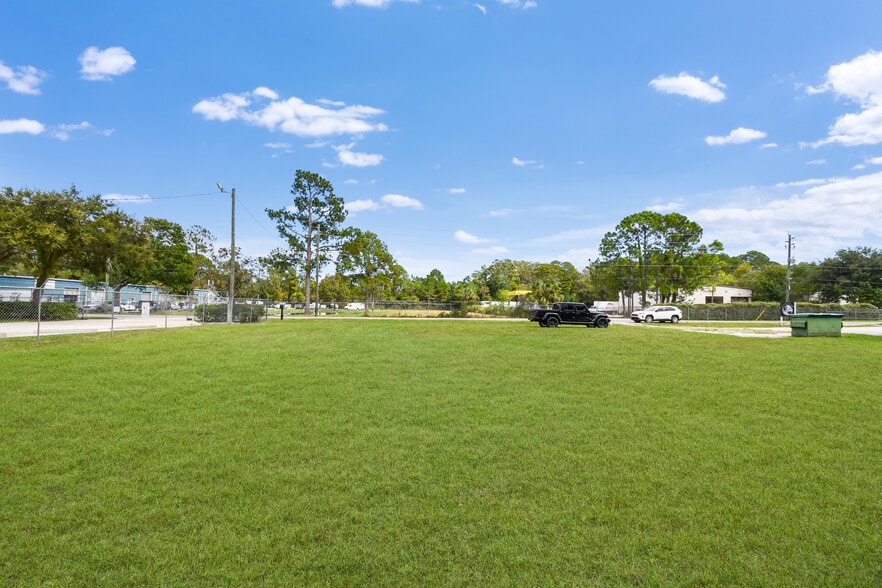 2091 Dobbs Rd, Saint Augustine, FL for lease - Building Photo - Image 3 of 8