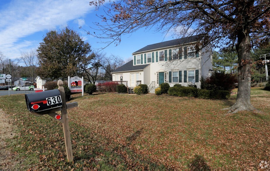 630 Garrisonville Rd, Stafford, VA à vendre - Photo du bâtiment - Image 2 de 12